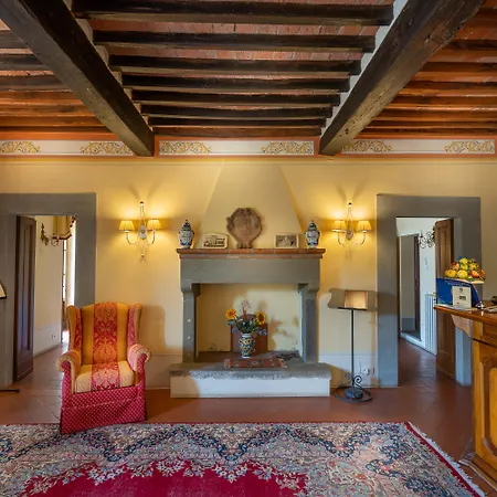 Borgo San Pietro מלון 4*