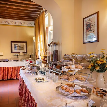 Borgo San Pietro מלון קורטונה